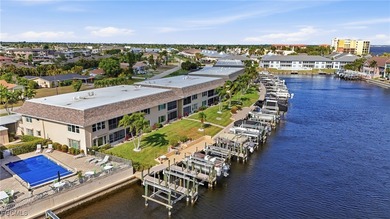 Caloosahatchee River Condo For Sale in Cape Coral Florida