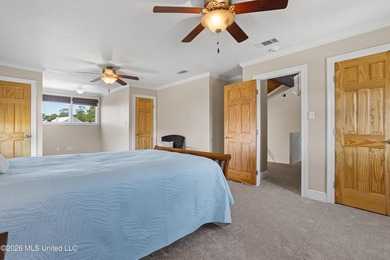 Waterfront living just off Mallini! This 3-bedroom, 2.5-bath - photo 45