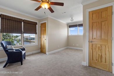 Waterfront living just off Mallini! This 3-bedroom, 2.5-bath - photo 46