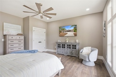 Luxury Lakefront Living on Lake Keowee Experience the pinnacle - photo 47