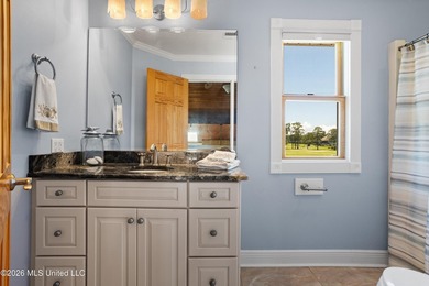Waterfront living just off Mallini! This 3-bedroom, 2.5-bath - photo 48