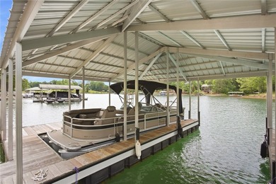 Luxury Lakefront Living on Lake Keowee Experience the pinnacle - photo 49