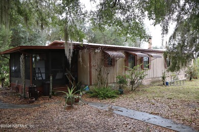 Star Lake Home Sale Pending in Hawthorne Florida