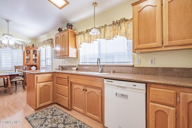 Welcome to this spacious 3-bedroom, 2-bath, triple-wide mobile - photo 13