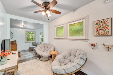 Charming Door County getaway on desirable Tacoma Beach Road in - photo 8