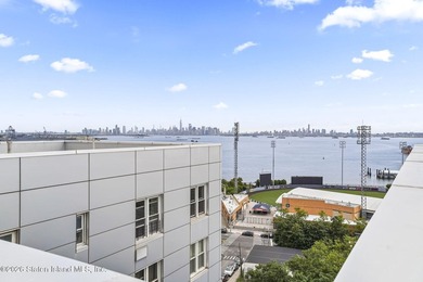 Impeccably renovated 1-bedroom co-op in the heart of St. George - photo 18