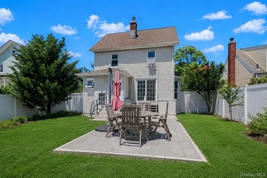 Baldwin Plaza SD, updated colonial with old world charm - photo 20