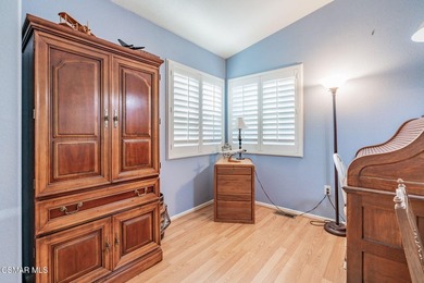 Welcome to this spacious 3-bedroom, 2-bath, triple-wide mobile - photo 25