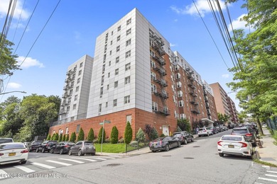 Impeccably renovated 1-bedroom co-op in the heart of St. George - photo 27