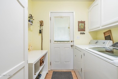 Welcome to this spacious 3-bedroom, 2-bath, triple-wide mobile - photo 37