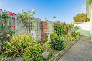Welcome to this spacious 3-bedroom, 2-bath, triple-wide mobile - photo 41