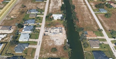 Build your Florida dream home on this freshwater canal-front lot - photo 9