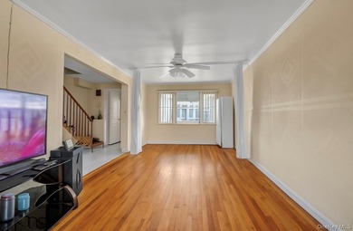 MOTIVATED SELLER! Opportunity awaits with this 3-bedroom, 2 - photo 4