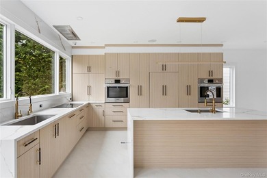 Discover modern luxury in this stunning new construction home - photo 10