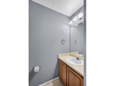 Welcome home to this spacious 4-bedroom, 2.5-bath basement home - photo 15