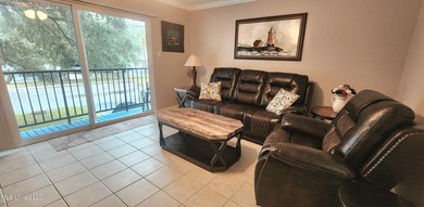 Waterfront condo with stunning bayou views!! Discover relaxed - photo 18
