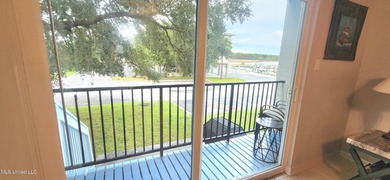 Waterfront condo with stunning bayou views!! Discover relaxed - photo 20