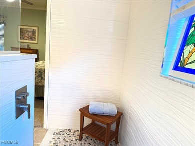 THIS LOVELY HOME IS A MUST SEE TO BELIEVE! This Lovely Home has