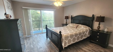 Waterfront condo with stunning bayou views!! Discover relaxed - photo 22