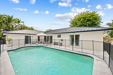 Nestled in Bermuda Riviera, this updated one-story residence - photo 23