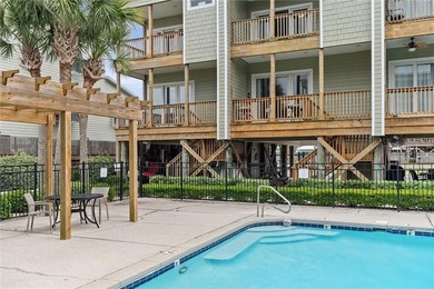 A boat slip come with townhomw in a gated community!!! if you've - photo 25