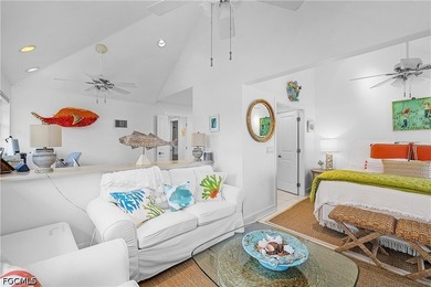Introducing Laguna Cottage, a beautifully updated waterfront - photo 30