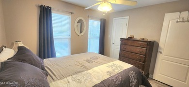 Waterfront condo with stunning bayou views!! Discover relaxed - photo 31