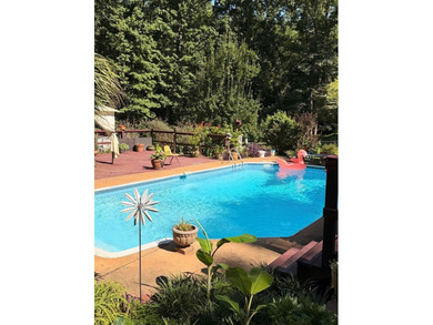 Welcome home to this spacious 4-bedroom, 2.5-bath basement home - photo 38