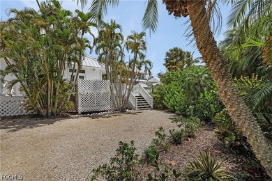 Introducing Laguna Cottage, a beautifully updated waterfront - photo 41