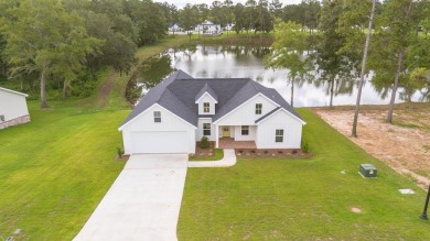 Lake Home For Sale in Thomasville, Georgia