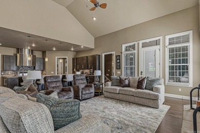 Tucked beside the Paragould Country Club golf course, this - photo 10