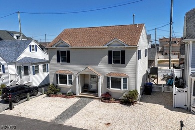 THE ULTIMATE BEACH HOUSE READY FOR YOU TO ENJOY THIS SUMMER! - photo 2