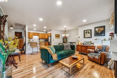 Welcome to 199 Montecito Ave. A lovely condominium home