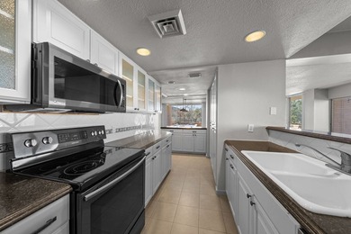 Welcome to the Grand Guadalupe Condominiums! This one-of-a-kind - photo 12
