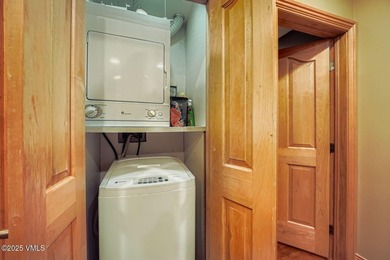 Don't miss this rare ski-in and ski-out TWO bedroom PLUS DEN in - photo 12