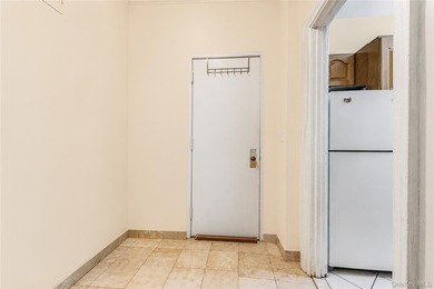 Welcome to 1976 LaFontaine Avenue #4B, Bronx, NY - A Move-In - photo 5