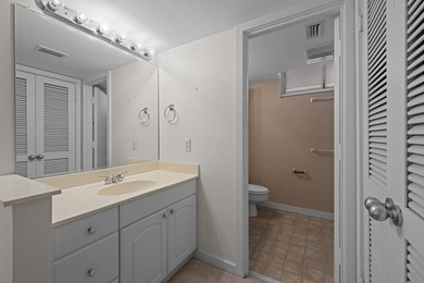 Welcome to the Grand Guadalupe Condominiums! This one-of-a-kind - photo 20