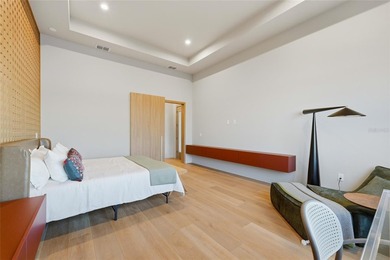 A contemporary Mediterranean lakefront masterpiece, this - photo 21