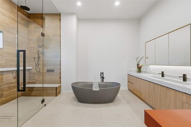 A contemporary Mediterranean lakefront masterpiece, this - photo 23