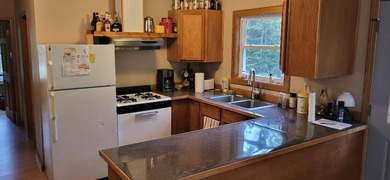 Well-built home sitting on 17 lots in Fruitland Subdivision with - photo 6