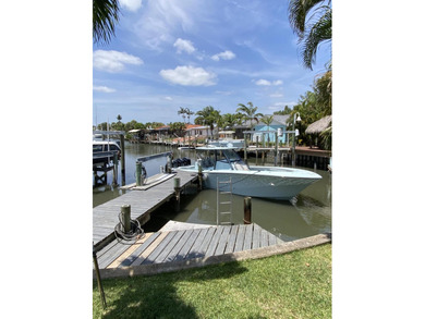 WATERFRONT GEM WITH A PRIVATE DOCK, OCEAN ACCESS & NO FIXED - photo 31