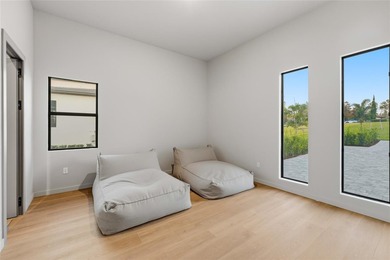 A contemporary Mediterranean lakefront masterpiece, this - photo 33