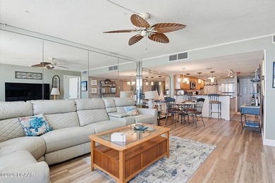 Oceanfront Ocean Views. Furnished. New pool, New seawall, direct - photo 6