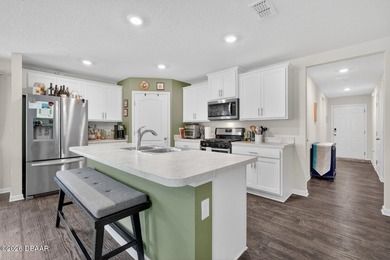 Welcome to life in Grand Reserve Golf Community where - photo 8