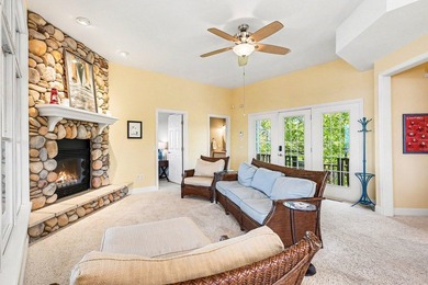 Stunning custom-crafted Lake Michigan retreat offering the - photo 3