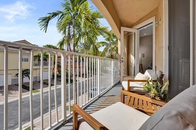 Motivated seller! This move-in-ready 2-bedroom, 2-bath townhome - photo 16
