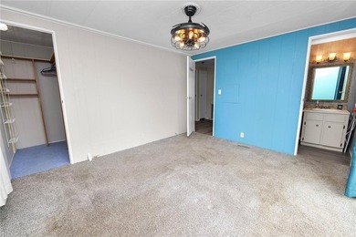 Welcome to easy living in Citrus Woods, an active 55+ community! - photo 18