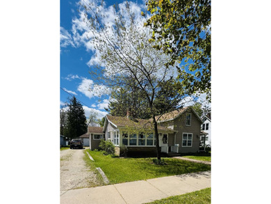Additional listing photo 1