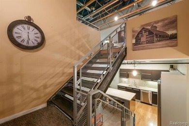 Just SNAP and you're in downtown Royal Oak! Nearly 1,800 square - photo 25