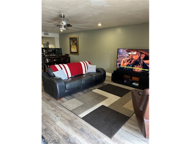 Gulf Access 2 bed 2 bath 1 car carport condo with 10k boat lift - photo 4